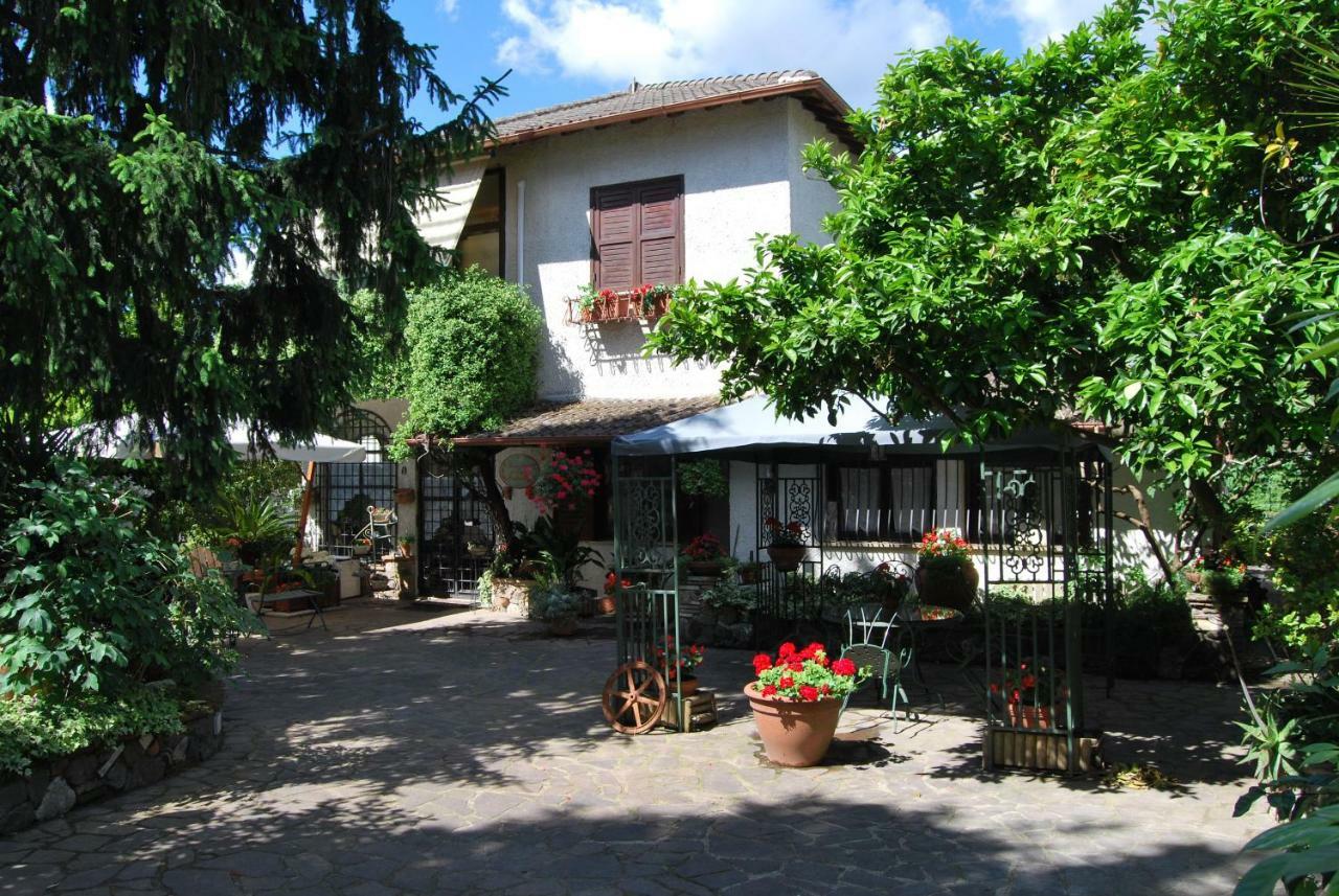 Casa Pontecorvi Bed & Breakfast Velletri Exterior photo